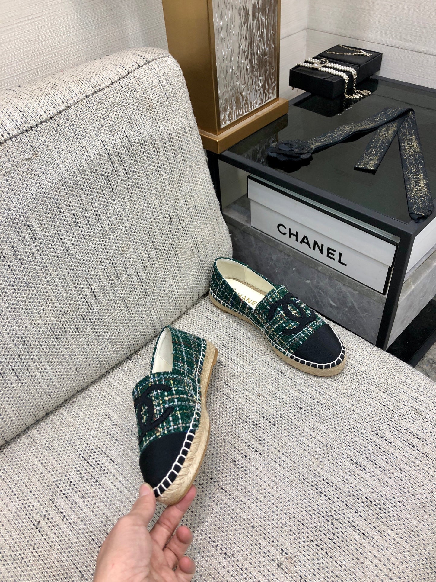 CHANEL ESPADRILLE FOREST GREEN TWEED FABRIC AND BLACK CALFSKIN FLATS