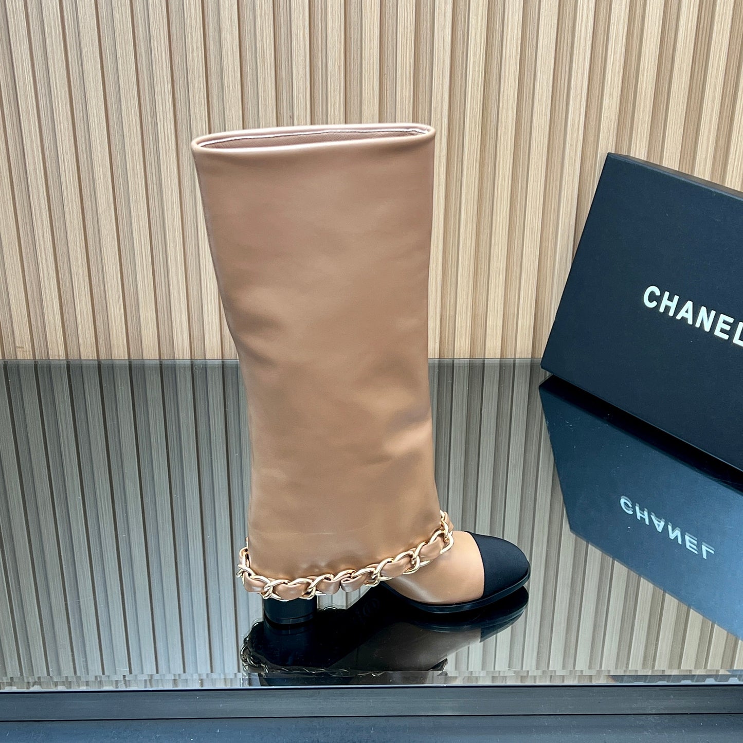 CHANEL 25S KNEE-HIGH HEELED BOOTS 65MM IN BEIGE CALFSKIN GOLD HARDWARE