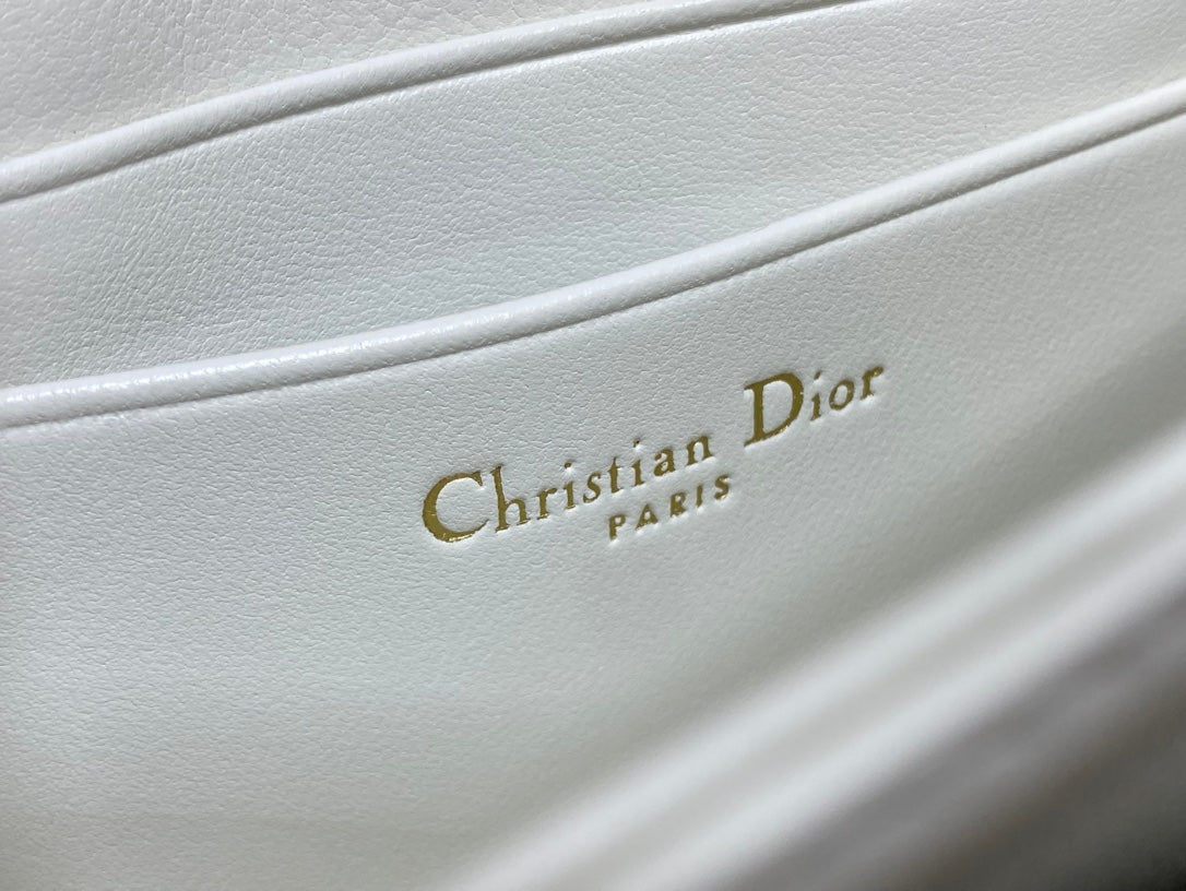 DIOR 25S TALK PHONE POUCH 21 IN WHITE CANNAGE LAMBSKIN SILVER HARDWARE