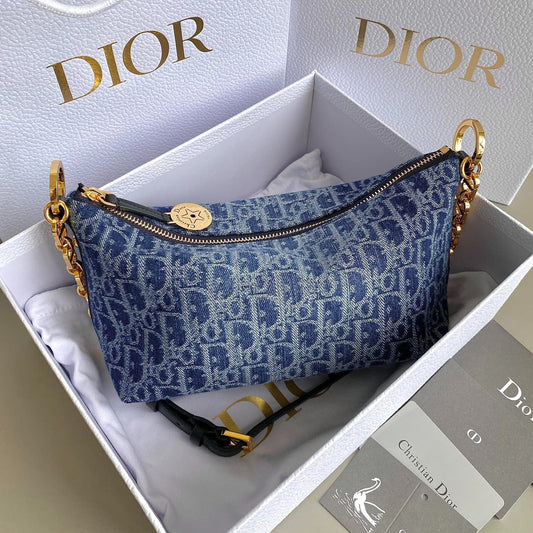 DIOR STAR 28 HOBO BAG WITH CHAIN BLUE DENIM OBLIQUE JACQUARD