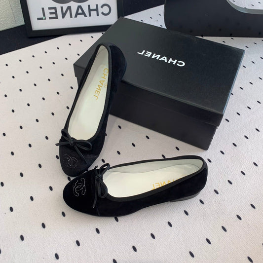 CHANEL BALLET FLAT BLACK VELVET