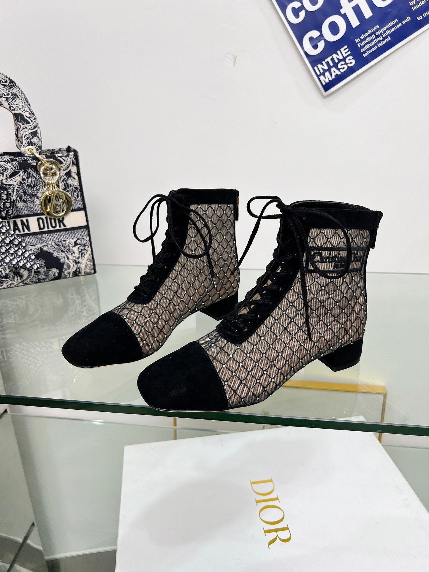 DIOR NAUGHTILY-D HEELED ANKLE BOOT IN BLACK EMBROIDERED MESH AND SUEDE 35 MM