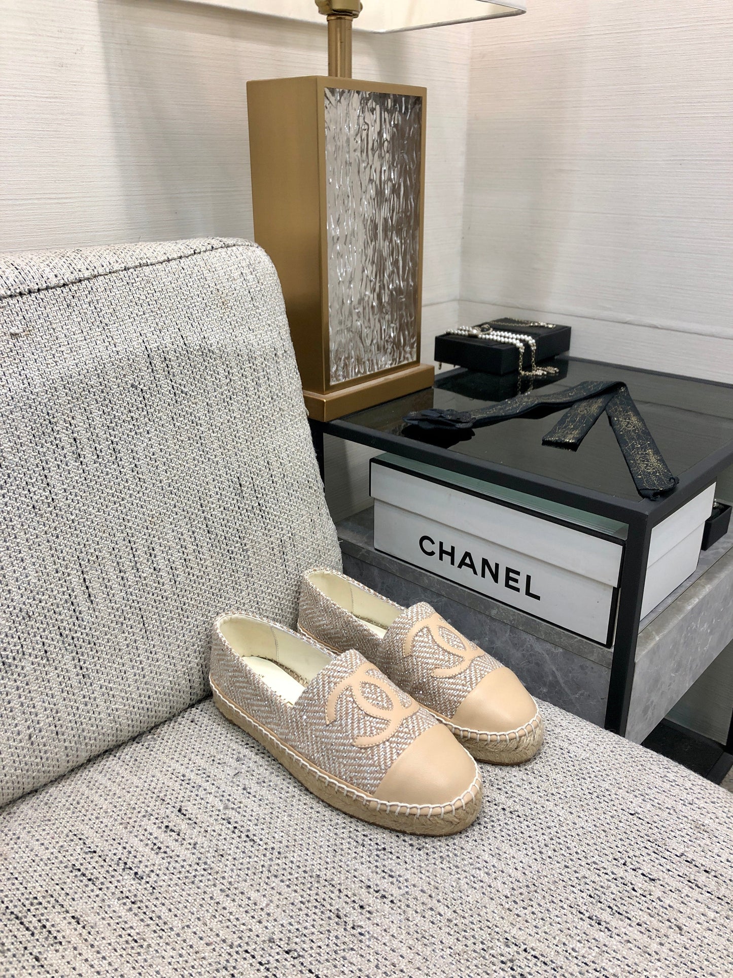 CHANEL ESPADRILLE BISQUE BEIGE TWEED FABRIC AND CALFSKIN FLATS