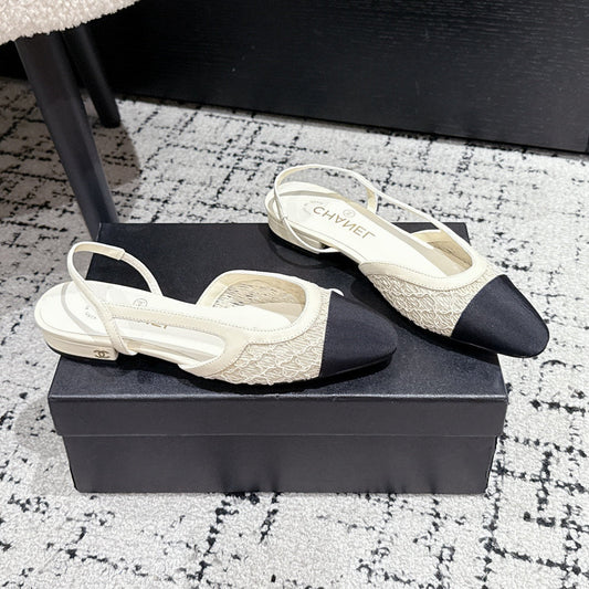 CHANEL SLINGBACK 25S IN OFF WHITE AND BLACK FABRIC