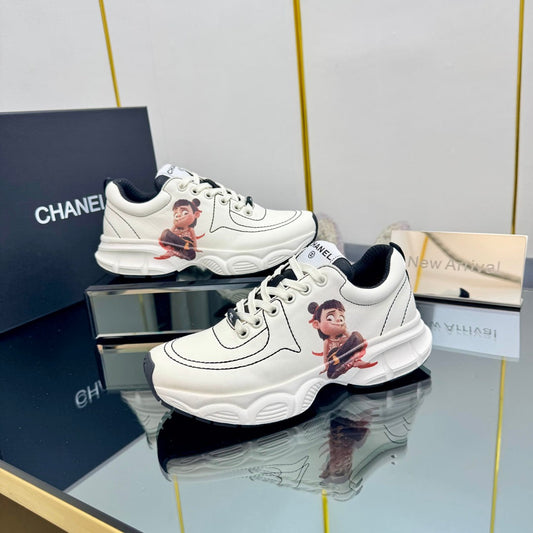 CHANEL TRAINERS SNEAKER IN WHITE CALFSKIN WITH STICKER 238623