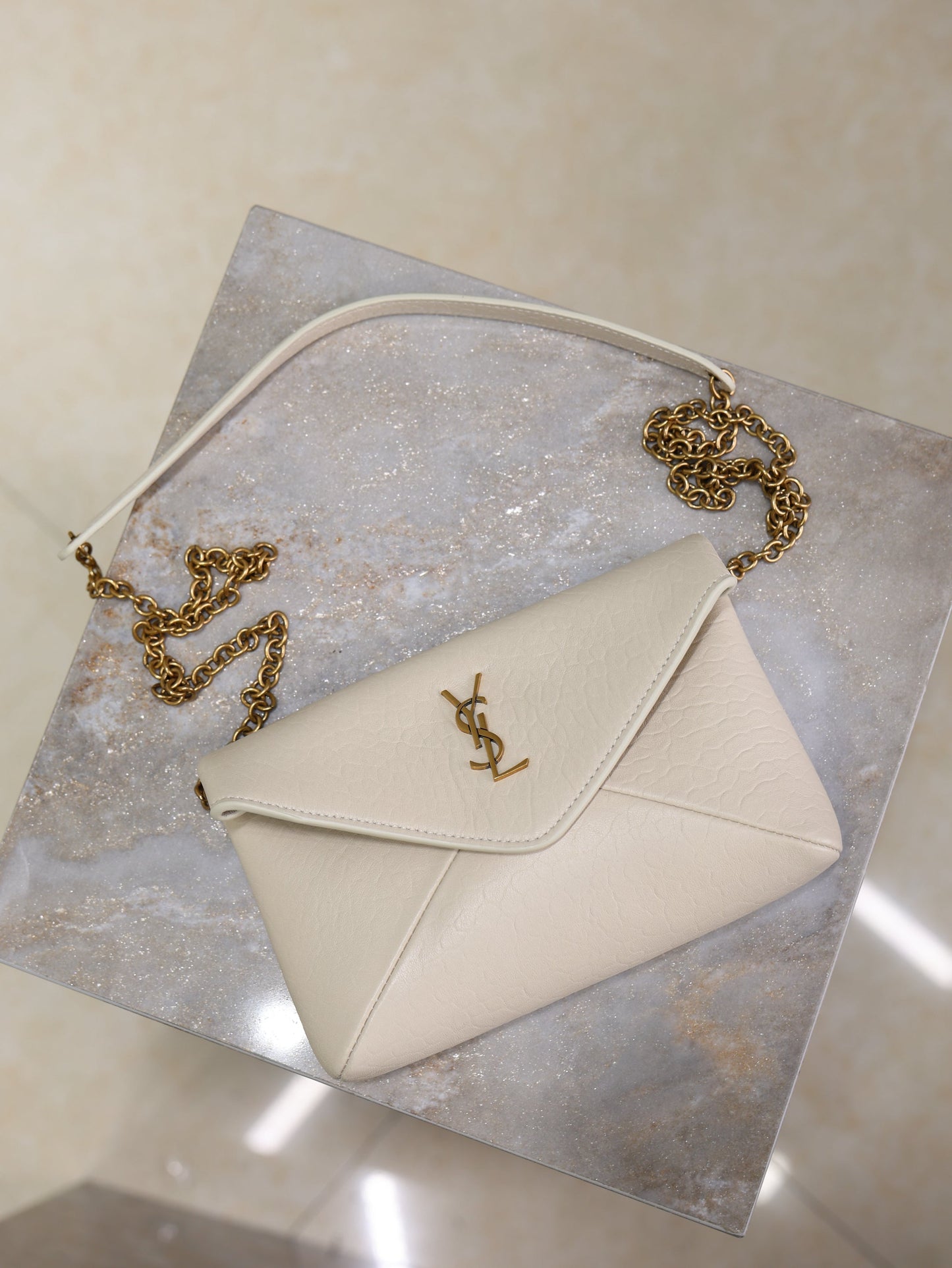 YSL 25S CALYPSO MINI 19 IN BLANC VINTAGE LAMBSKIN GOLD HARDWRE