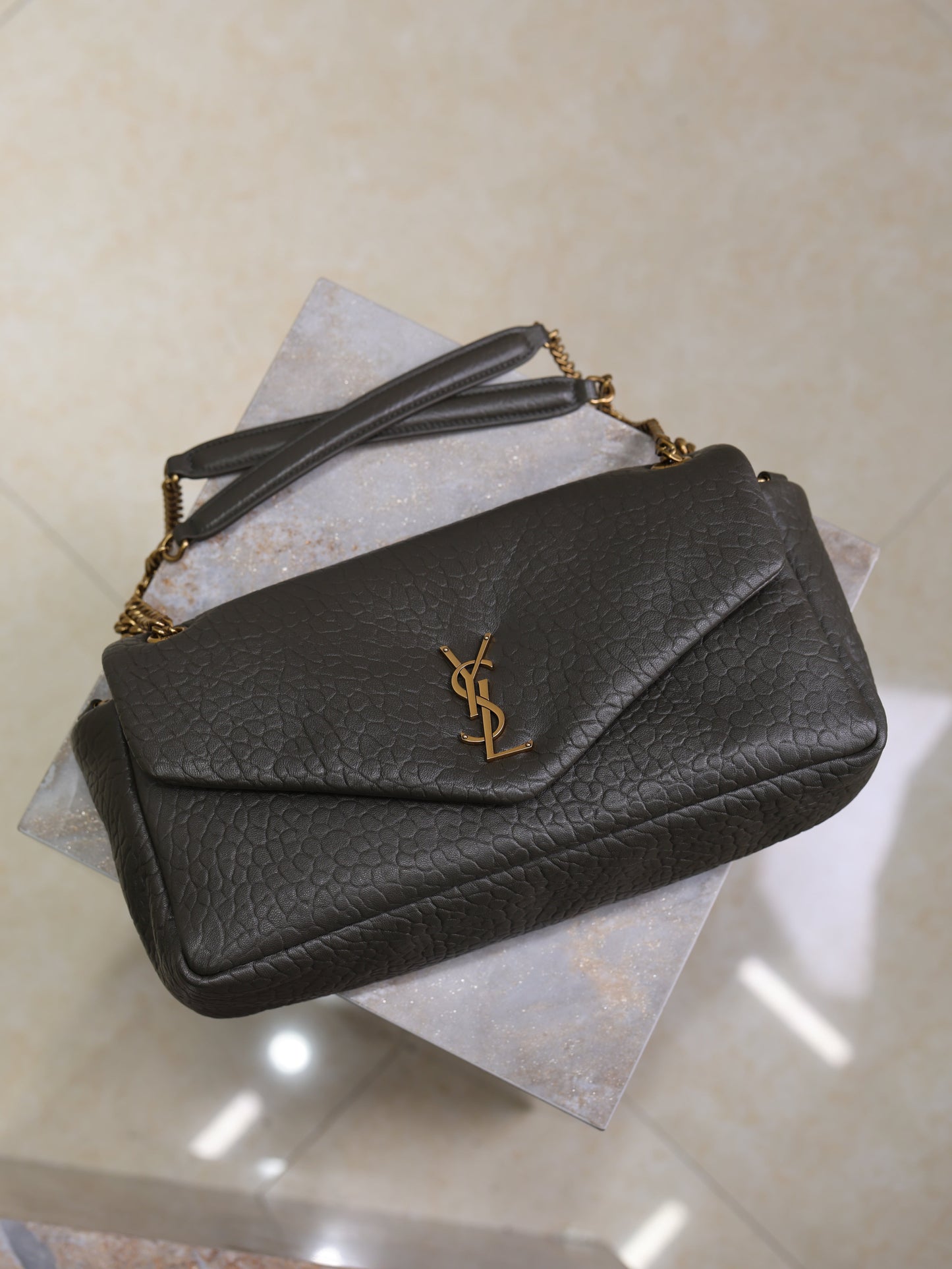 YSL 25S CALYPSO 30 IN DARK OLIVE GRAINED CALFSKIN GOLD HARDWRE