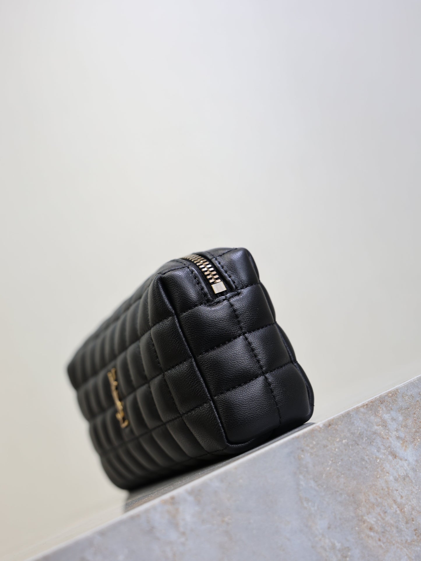 YSL 25S CASSANDRE MATELASSÉ CARRÉ POUCH ON CHAIN 18 IN BLACK LAMBSKIN