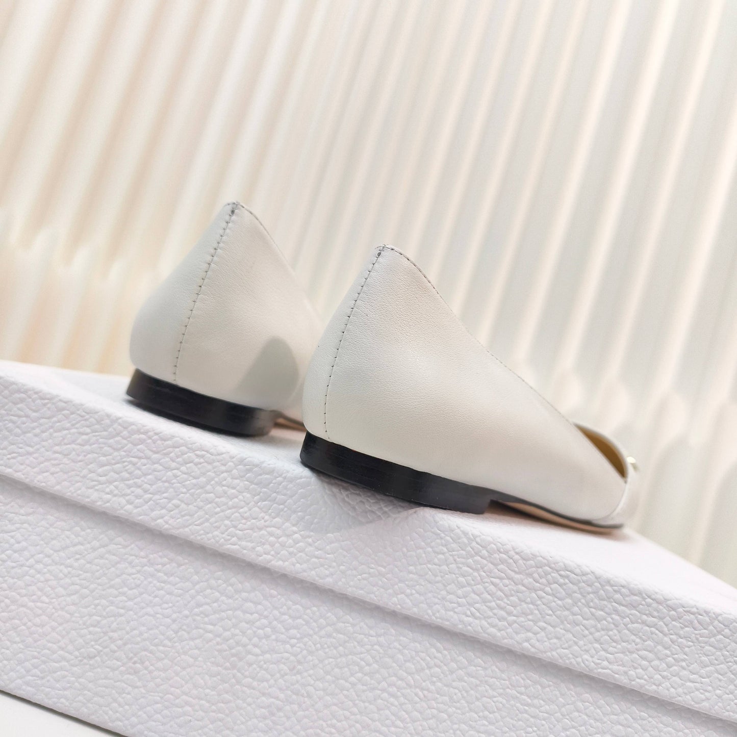 DIOR POINTED BALLET FLATS 25S IN WHITE CALFSKIN WITH GOLD HARDWARE