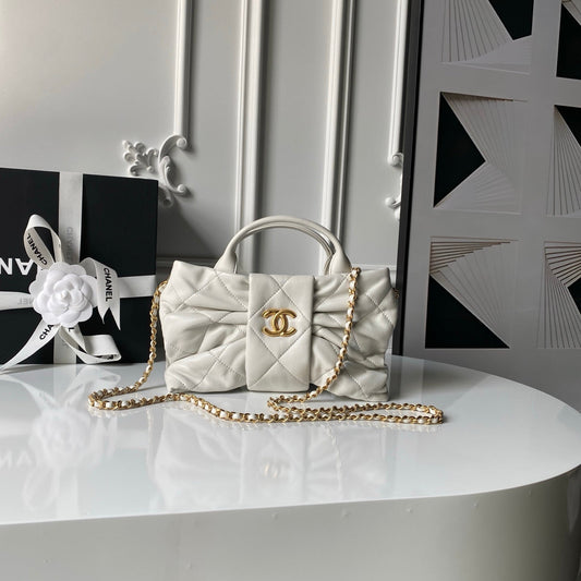 CHANEL 25S MINI BOW BAG 26 IN CREAM WHITE LAMBSKIN WITH GOLD HARDWARE
