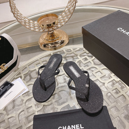 CHANEL Double  Rhinestone Flip  Flop Thongs Black Sheepskin